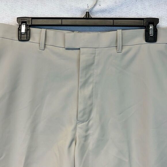 NWT CALLAWAY Shorts Men's Size 36 Beige High-Rise Golf Performance Classic Fit - Picture 2 of 12